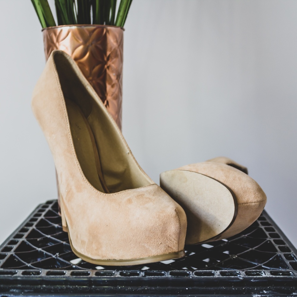 Shoe Dazzel Nude Pump